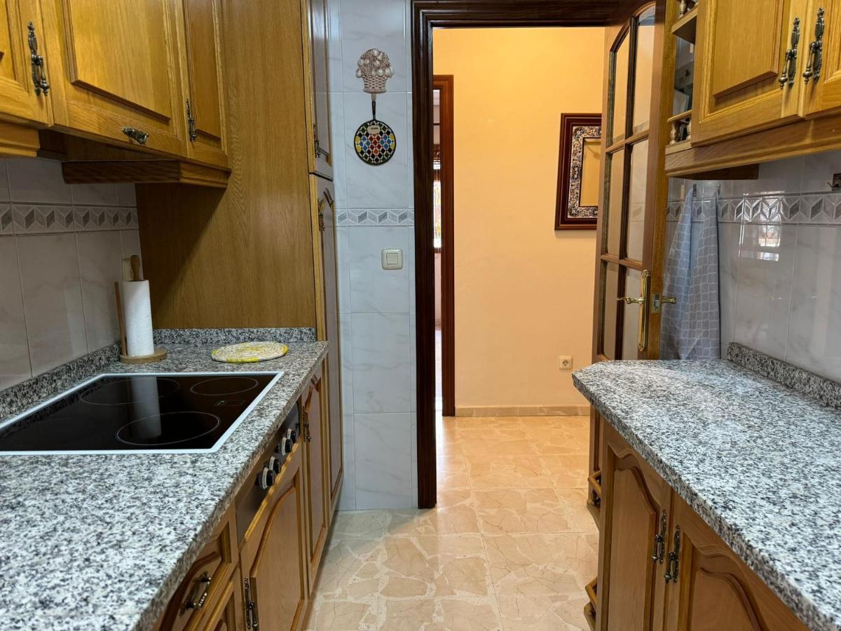 Apartamento Buen Pastor Con Parking Gratuito 科爾多瓦 外观 照片