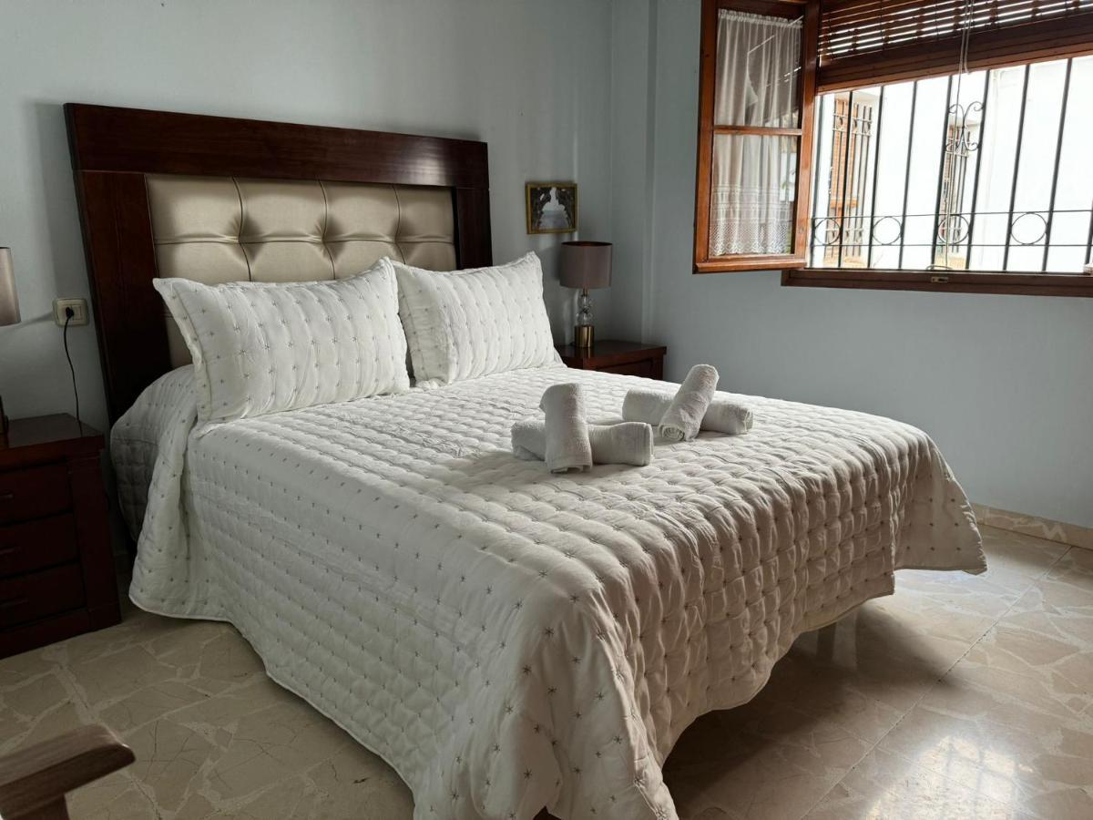 Apartamento Buen Pastor Con Parking Gratuito 科爾多瓦 外观 照片